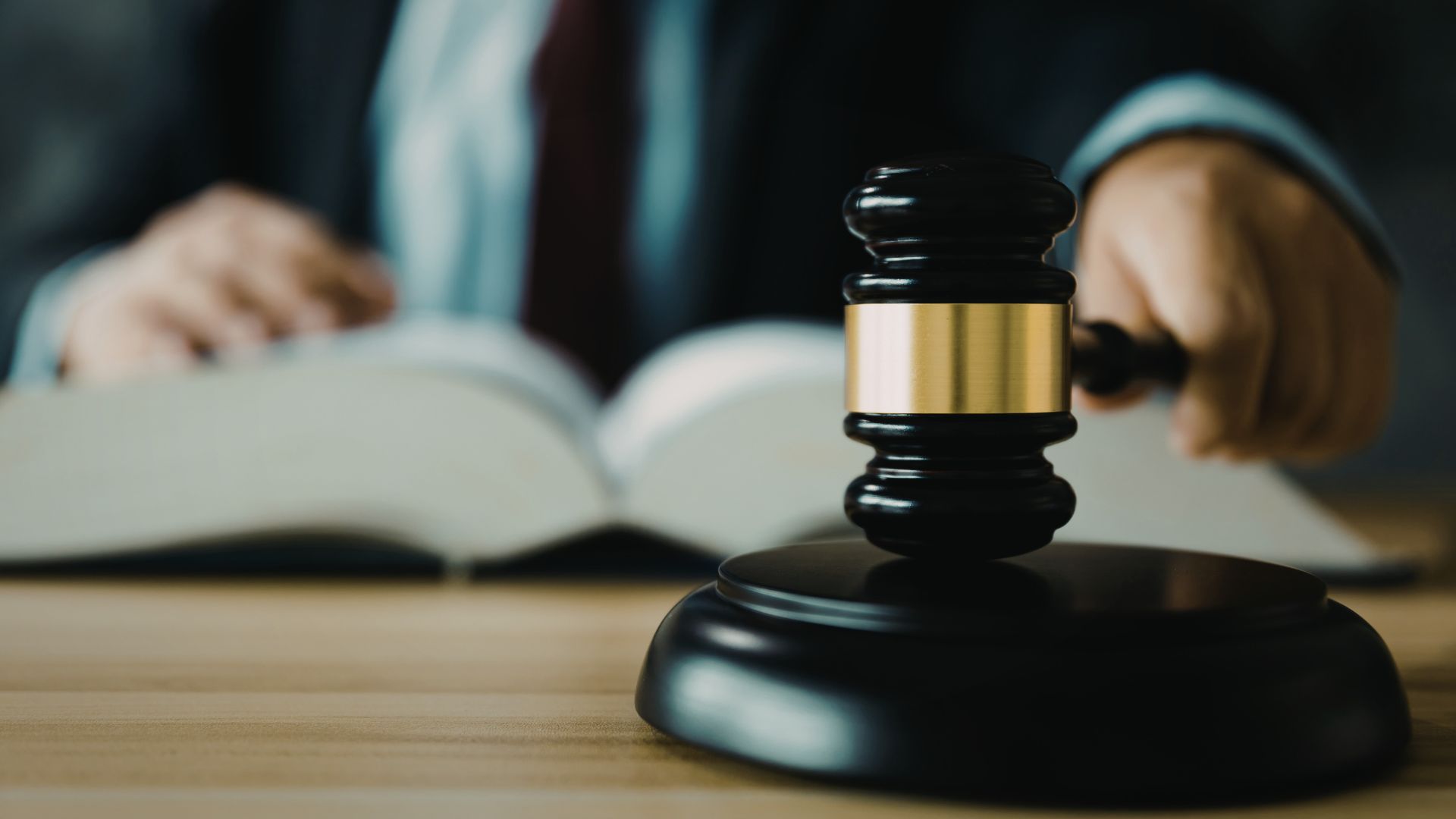 How the Law Offices of Alejandro De Varona Challenge Federal Cybercrime Prosecutors