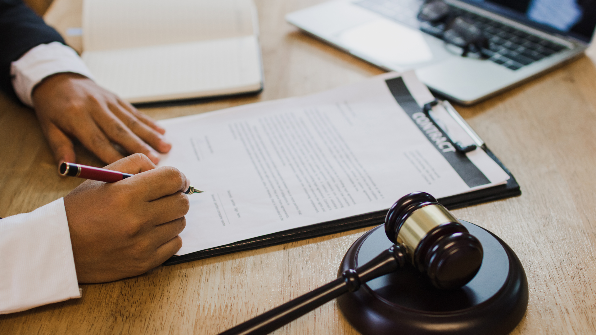 Why Seeking Help From a Lawyer Matters After Getting Caught With a Probation Violation in Miami